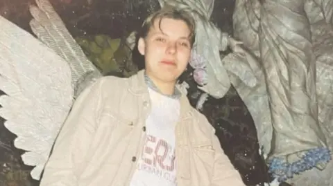 警方发现失踪女性的人类遗骸
