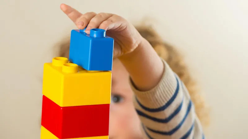 Nursery teachers to get £4,500 to work in disadvantaged areas