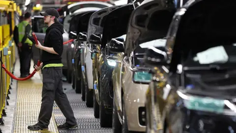 JLR供应商因遭遇黑客危机或面临破产
