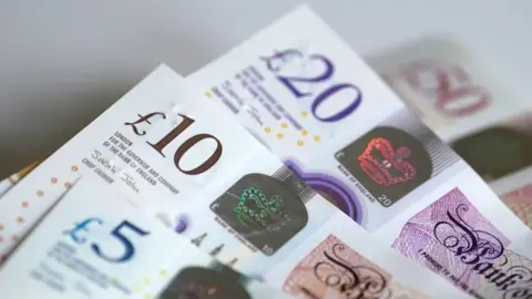 政府利用AI工具追回5亿英镑的欺诈资金